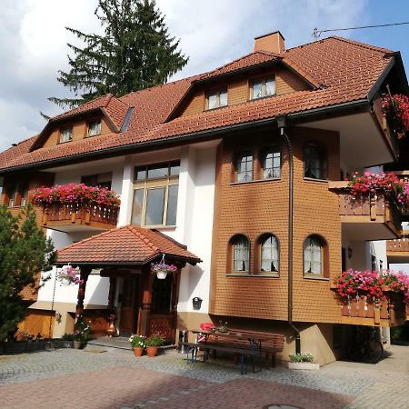 Gaestehaus Roessle Roetenbach  Экстерьер фото