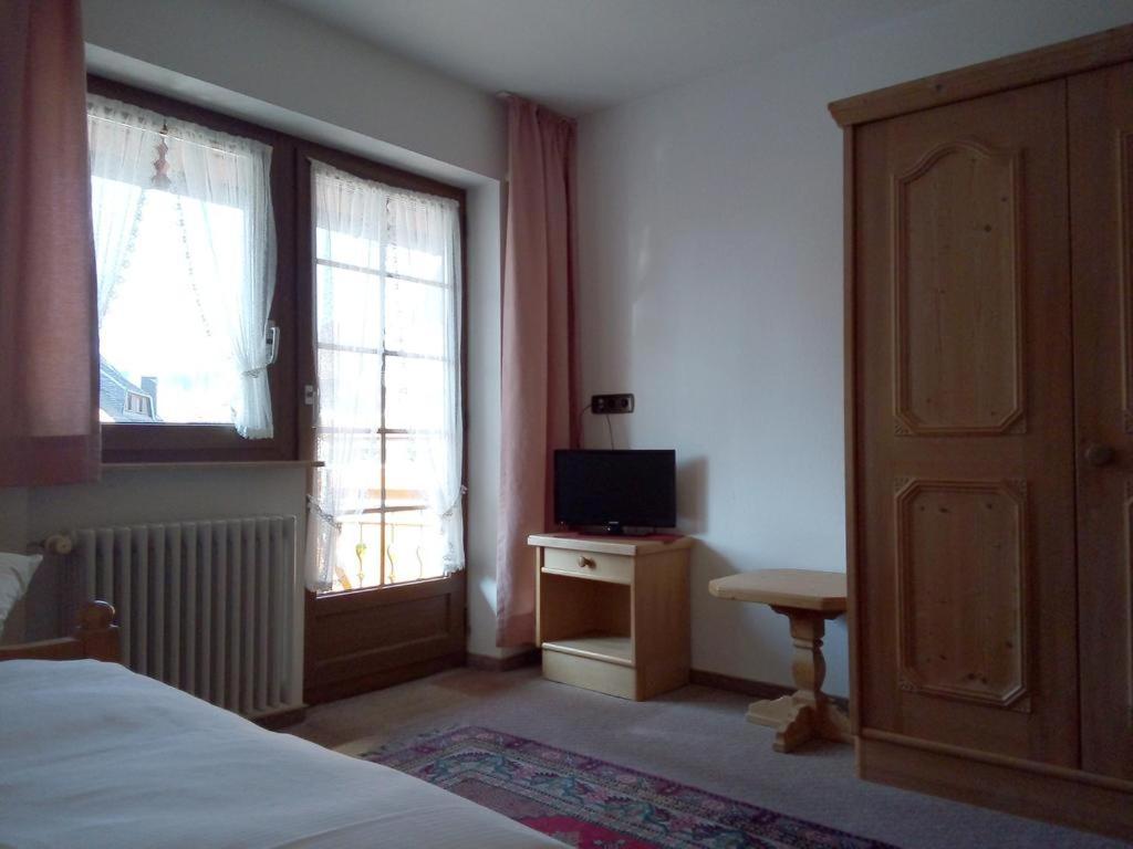 Gaestehaus Roessle Roetenbach  Экстерьер фото