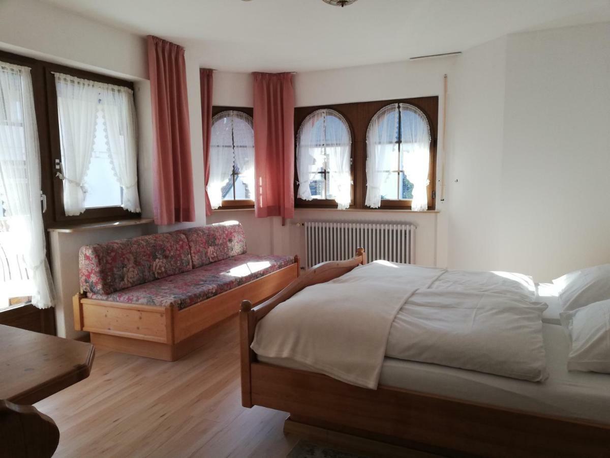 Gaestehaus Roessle Roetenbach  Экстерьер фото